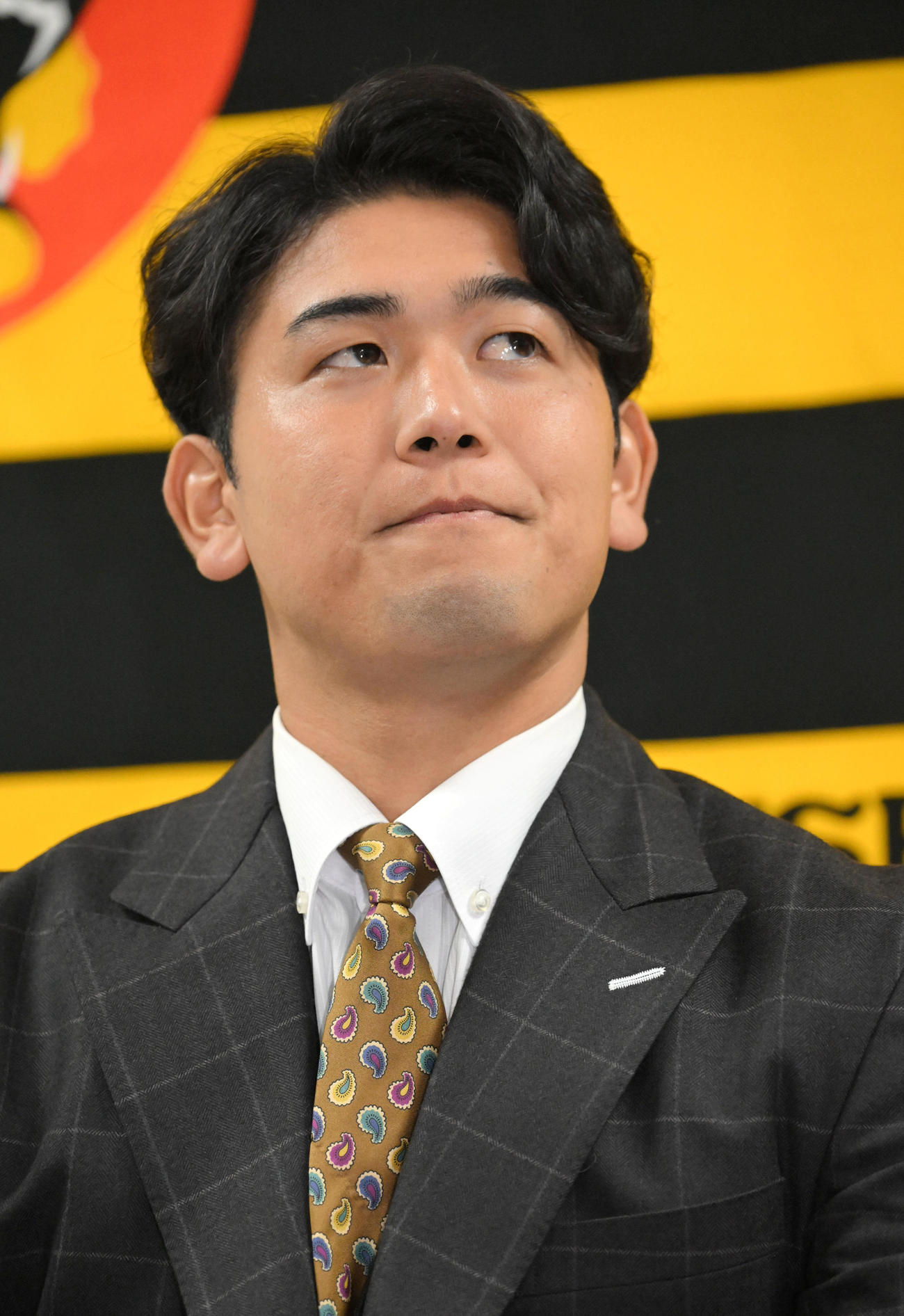 契約更改を終え会見する阪神岡留（撮影・石井愛子）