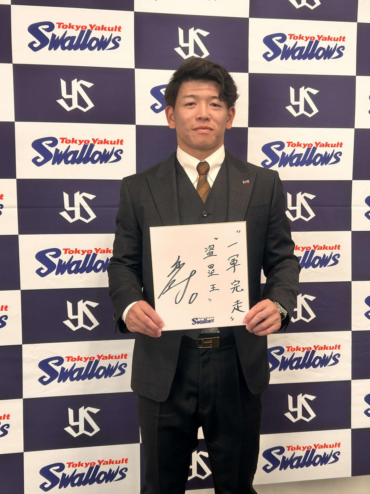 契約更改後に会見したヤクルト並木（撮影・上田悠太）