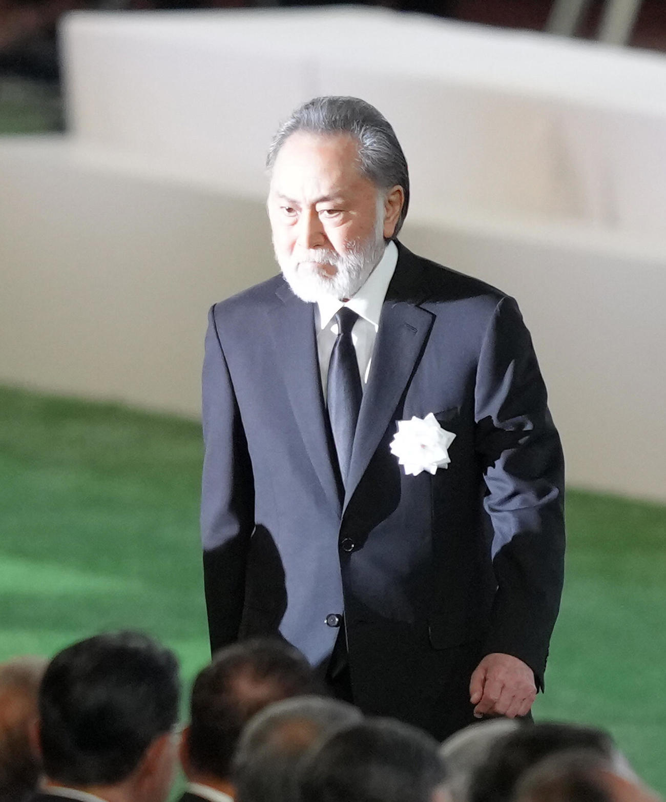 「お別れの言葉」を述べた北大路欣也（撮影・足立雅史）