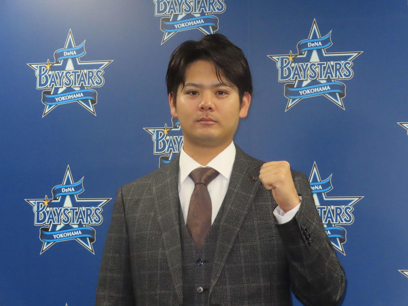 契約更改交渉を終えたDeNA宮城