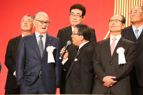 長嶋茂雄お別れの会】山本浩二氏「同じ右打者としてまねたつもりですが
