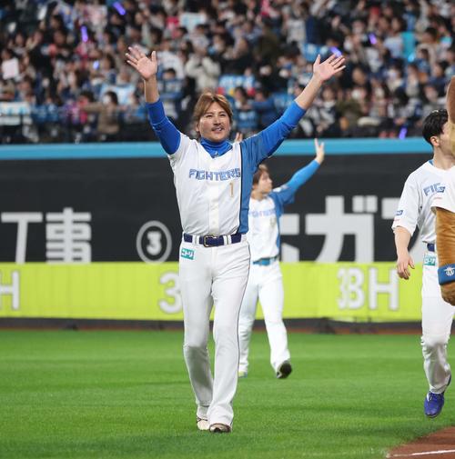 日本ハム】新庄監督「絶対に絶対に3連勝」来季開幕はソフトバンク戦