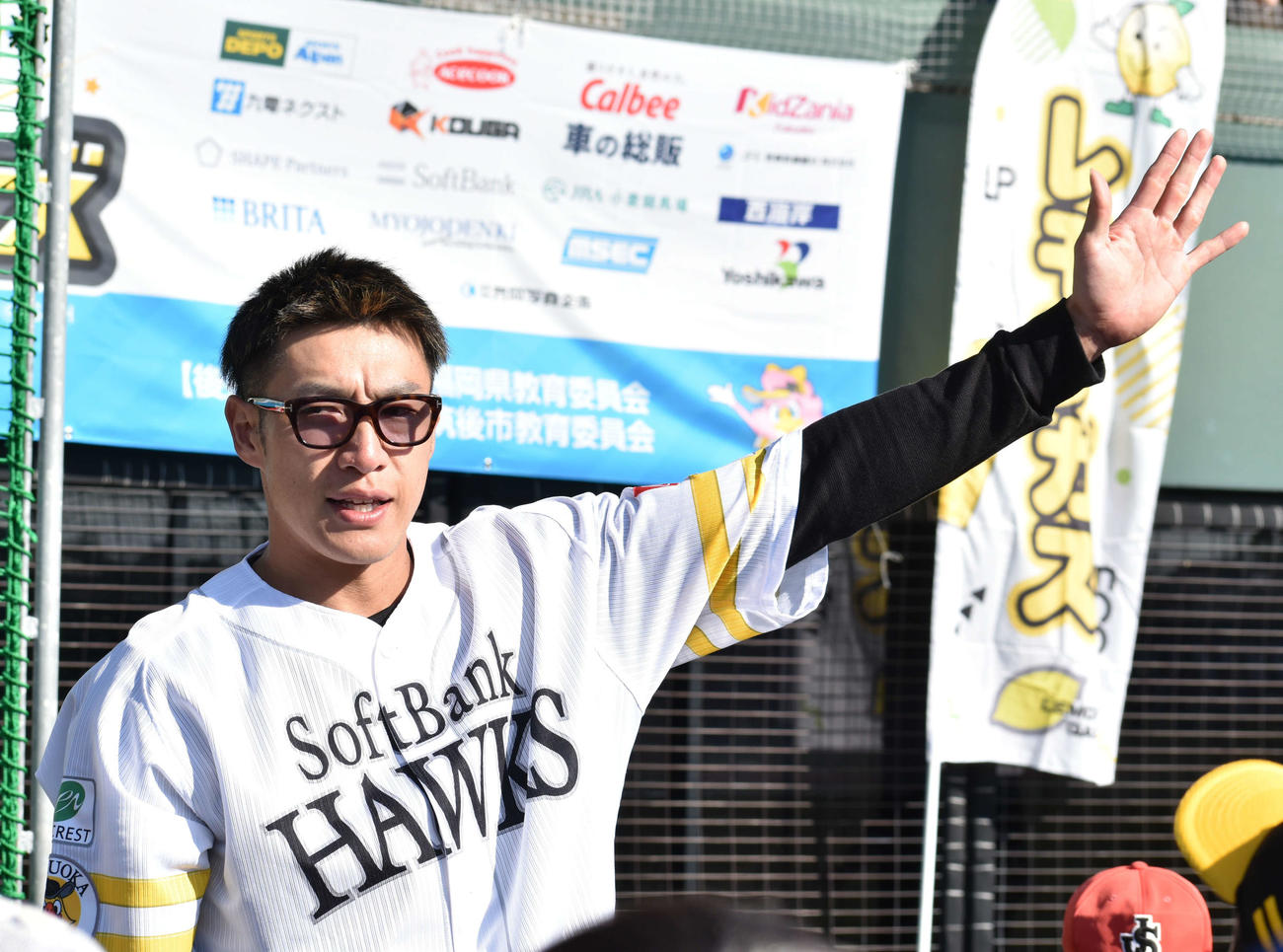 質問コーナーで質問者を募る（撮影・只松憲）