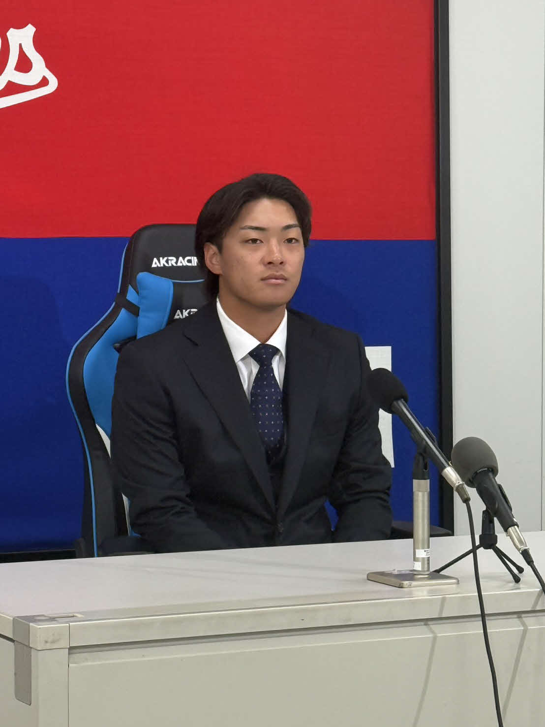 中日と来季育成契約を結んだ津田’2025年11月23日、ナゴヤ球場）