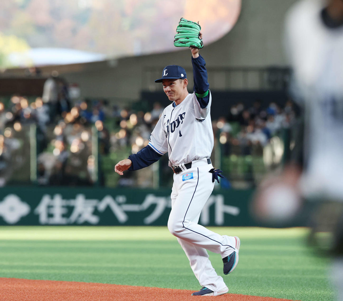 西武ファン感謝イベント「LIONS THANKS FESTA 2025」の圧倒的エンタメベースボール！に臨む栗山（撮影・宮地輝）
