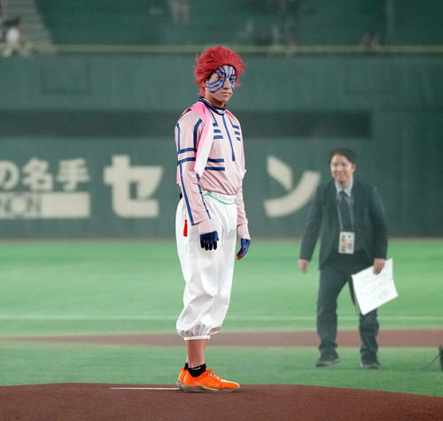 清原和博さんが東京ドームに凱旋「何十年ぶり」巨人02年優勝メンバー
