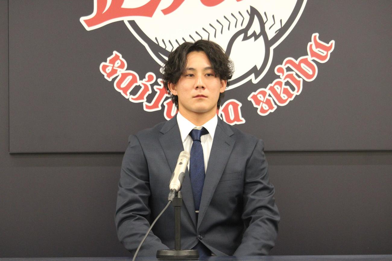 契約更改交渉を終えた西武福尾（撮影・金子真仁）