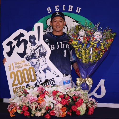 西武】「野茂英雄さん」と一緒に練習 節目節目で助言 2000安打達成手記