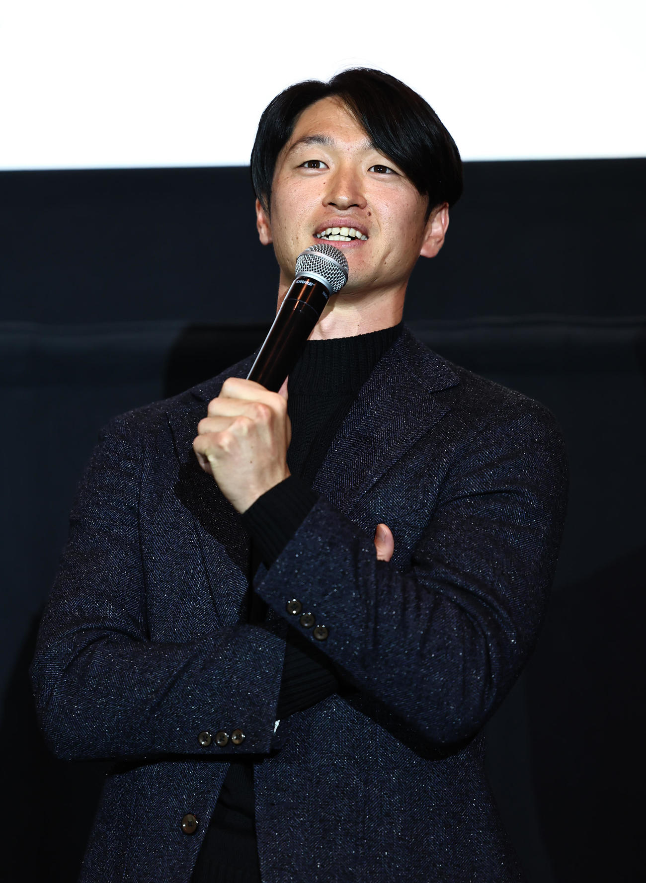 「阪神タイガースTHE OFFICIAL MOVE 2025」公開記念で舞台挨拶する近本光司（2025年11月24日）