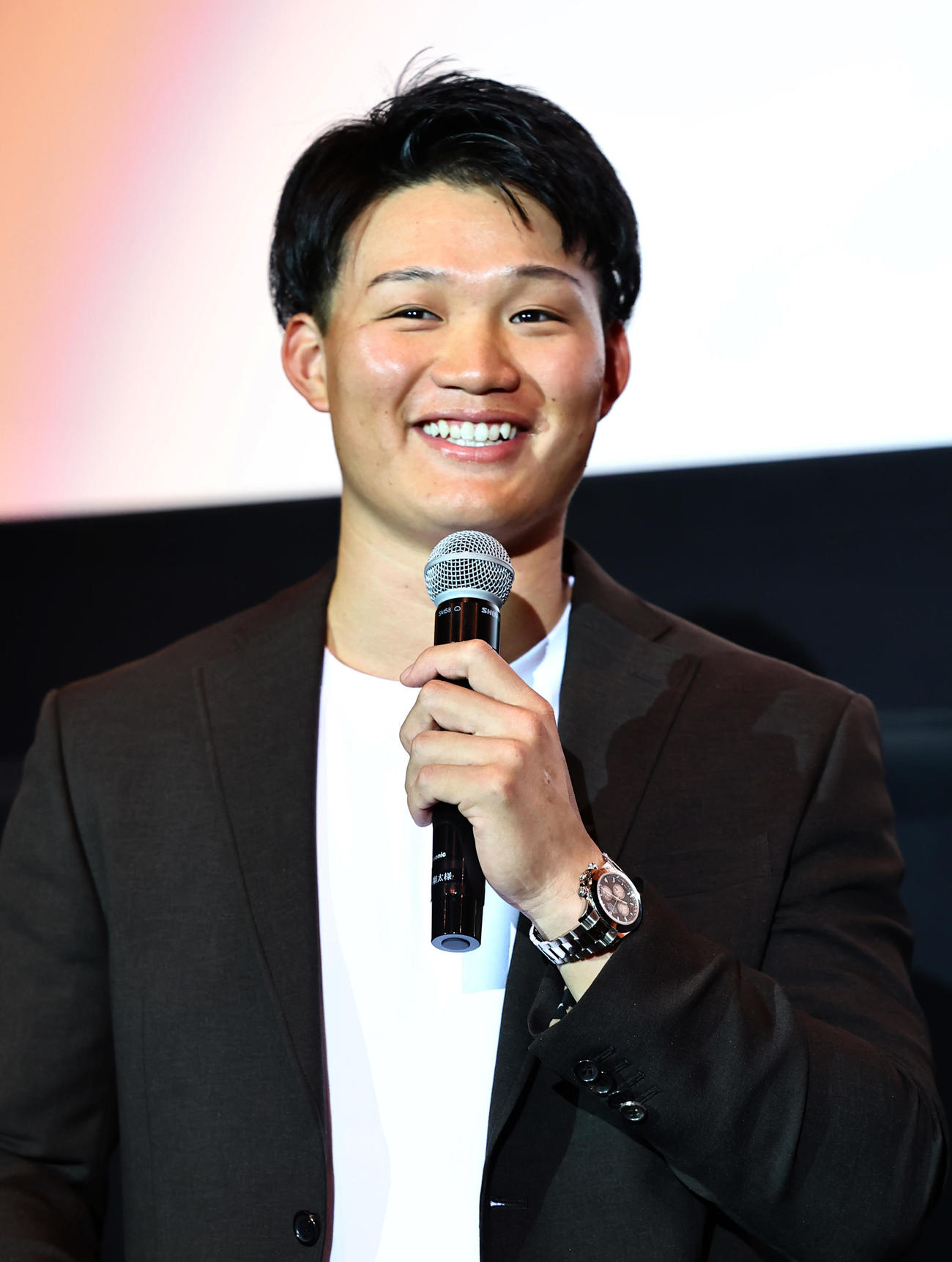 舞台挨拶をする森下（撮影・上田博志）