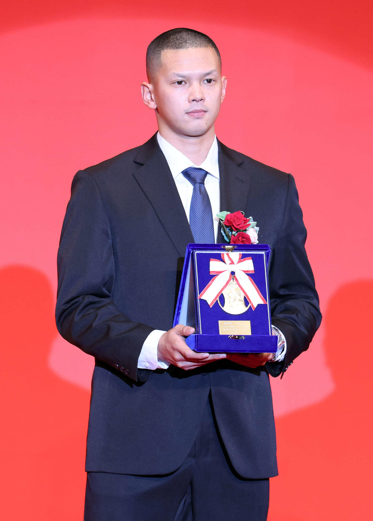 NPB AWARDS 2025　イースタン・リーグ最多勝利投手賞を受賞したオイシックス能登（撮影・浅見桂子）