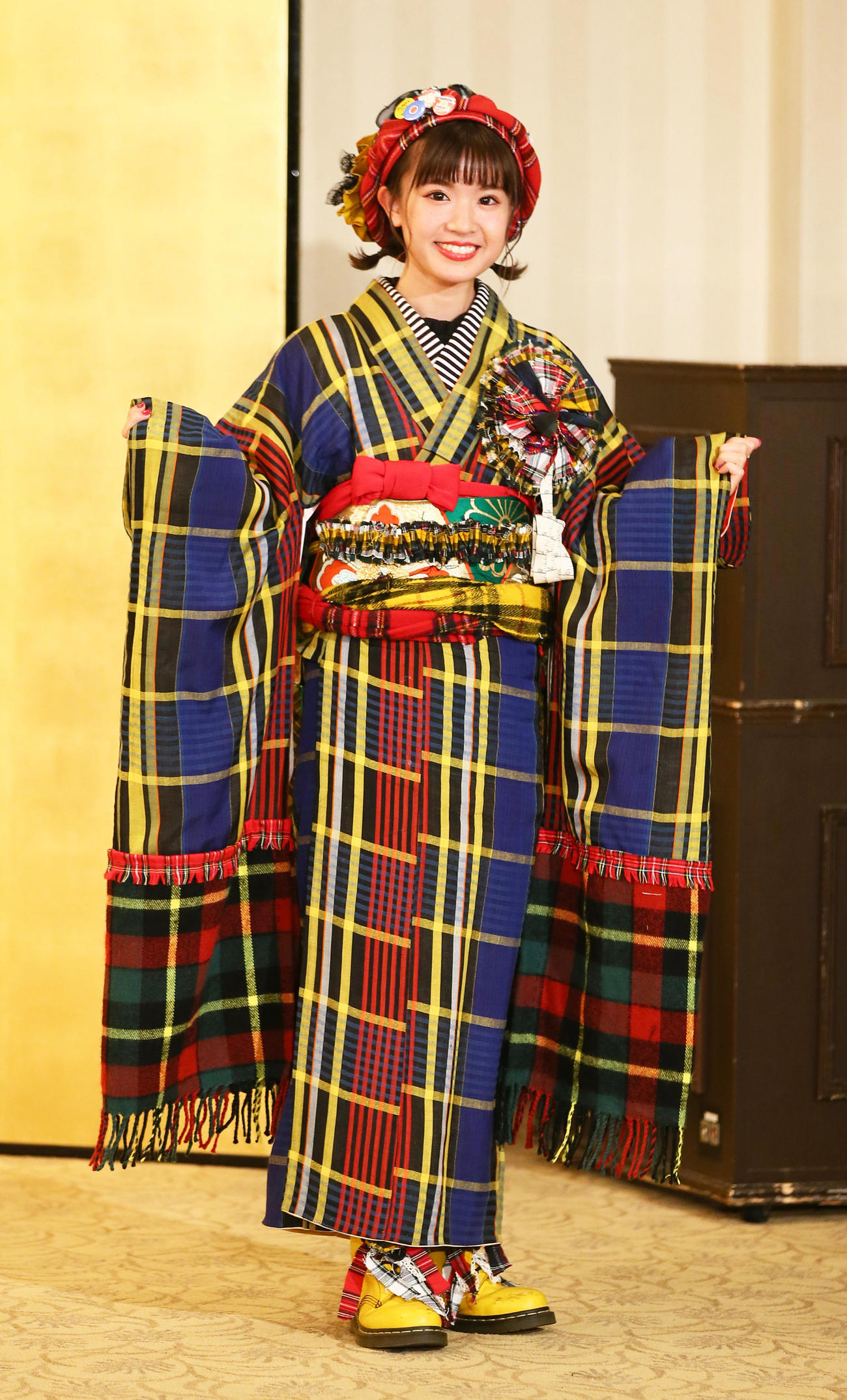 制作費3000円の自作振り袖を披露したHKT48外薗葉月（2019年1月撮影）