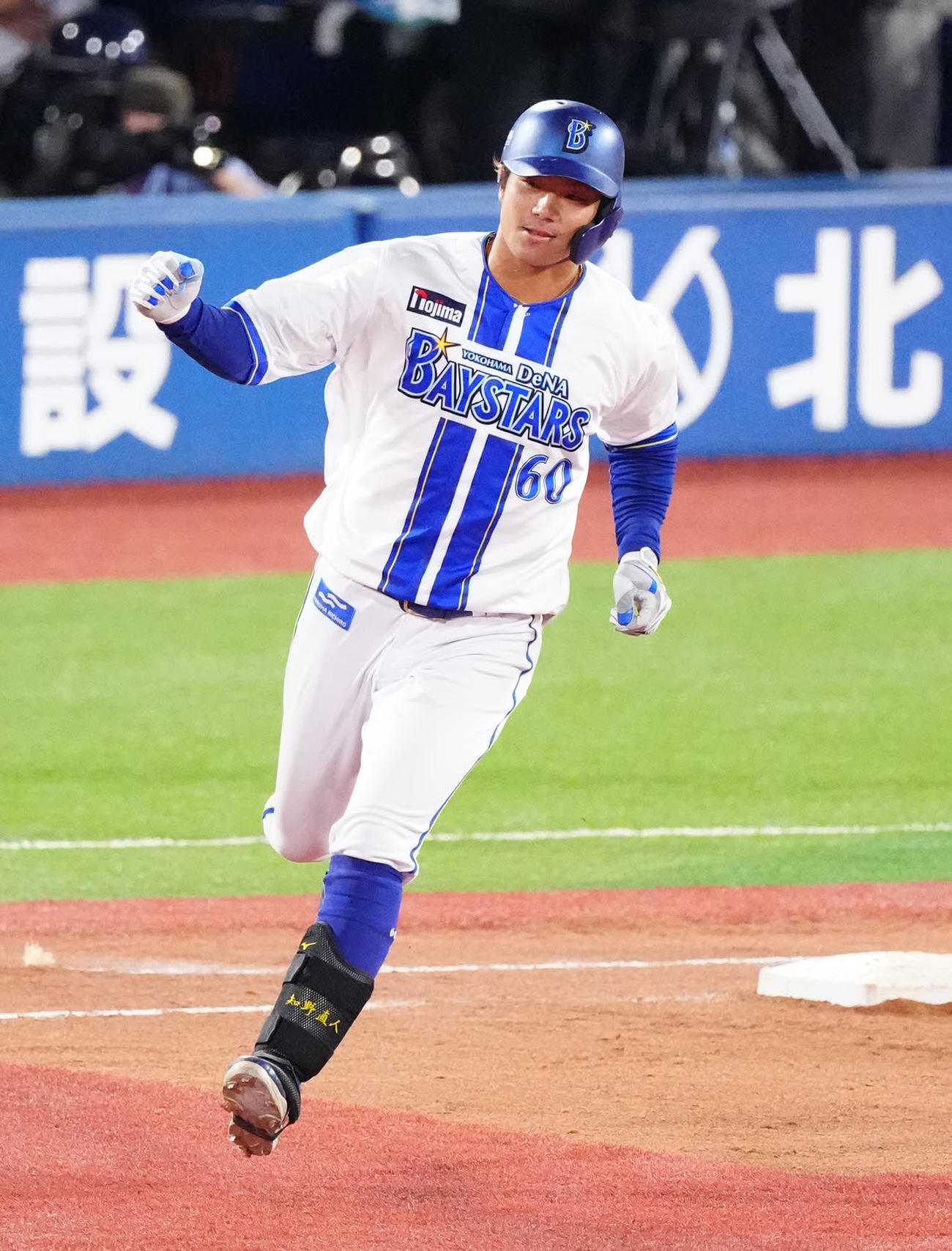 DeNA知野直人（2025年8月撮影）