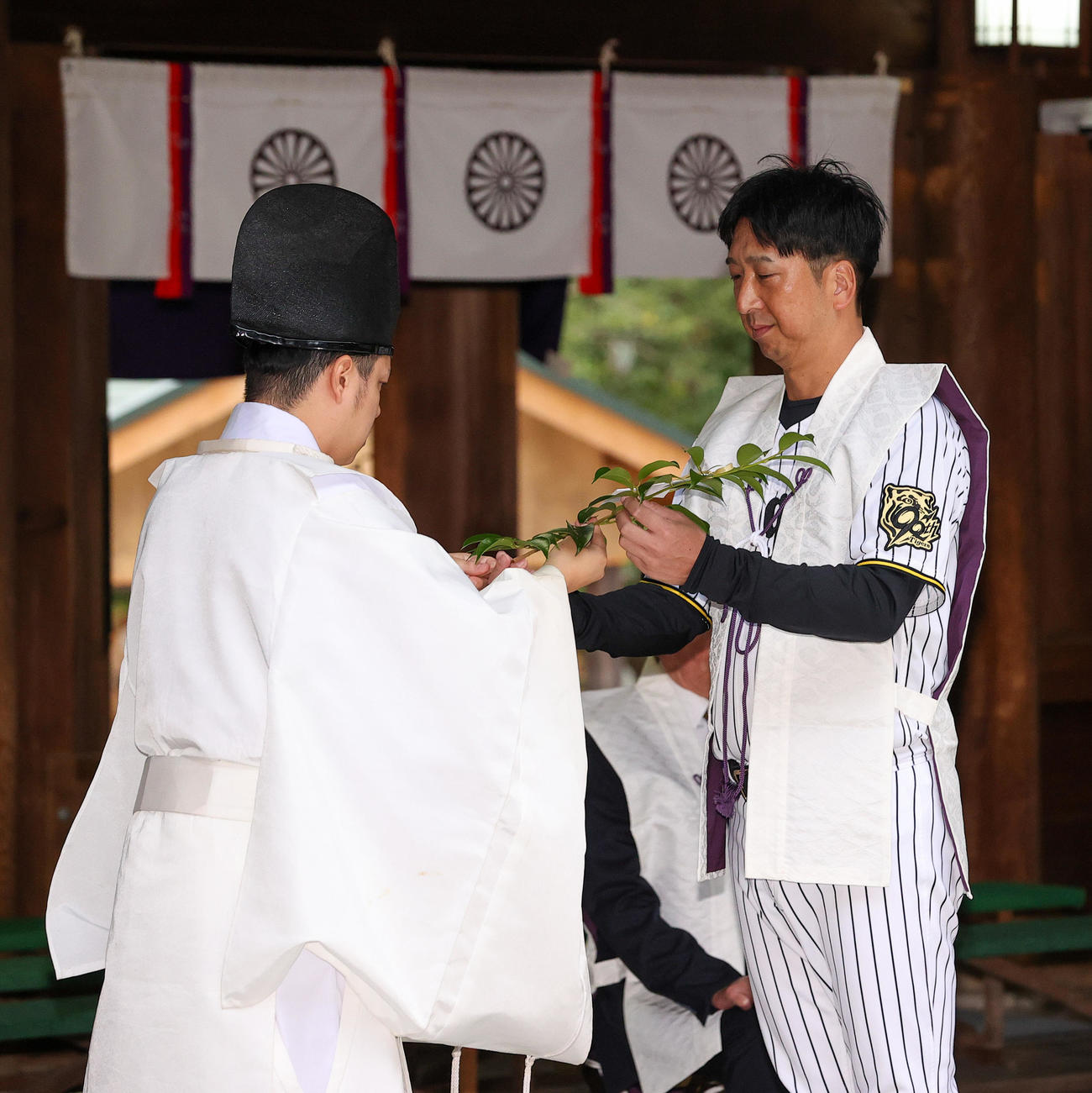 廣田神社にお礼参りする阪神藤川監督（撮影・上山淳一）