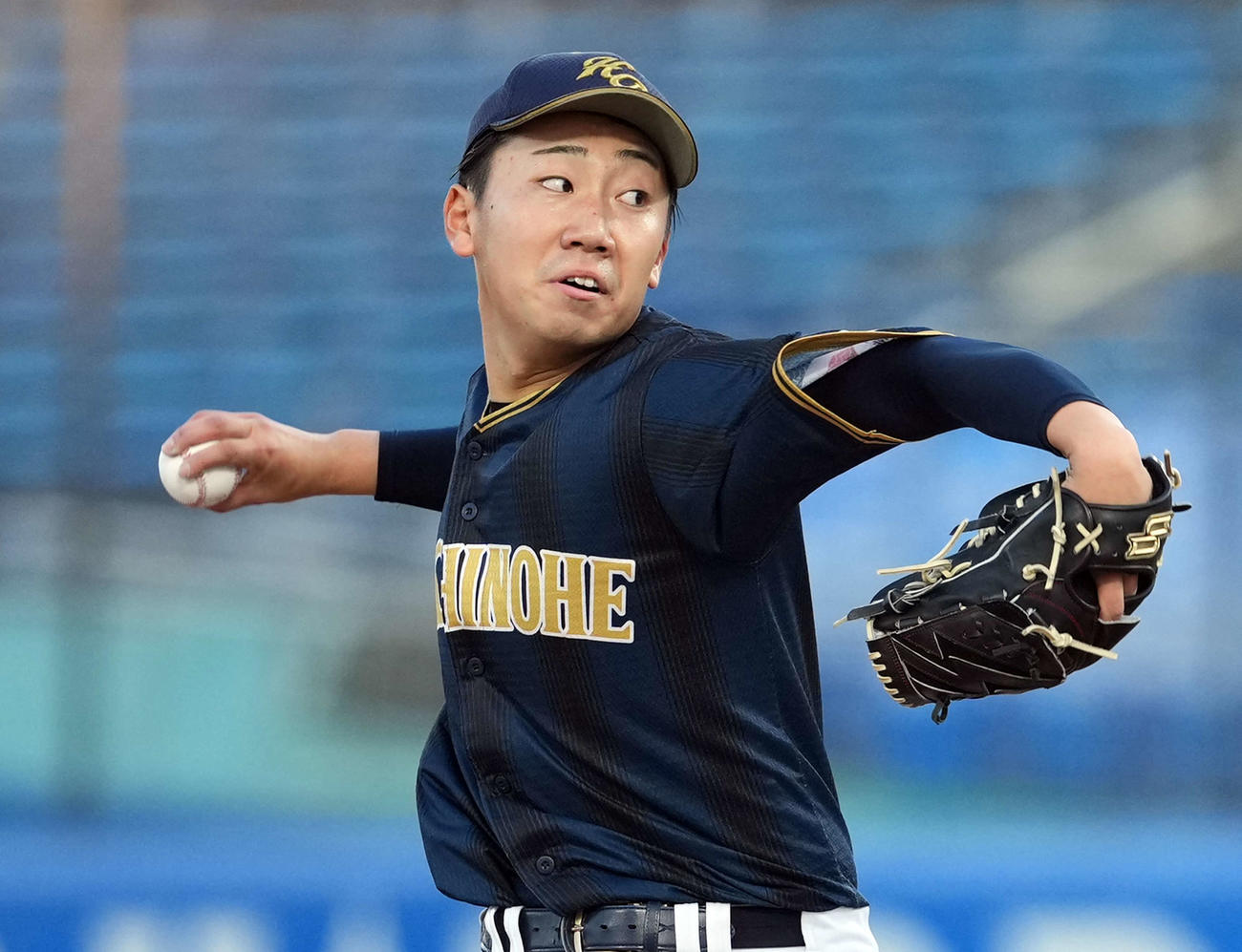 神奈川大対八戸学院大　先発の八戸学院大・小林（撮影・小島史椰）