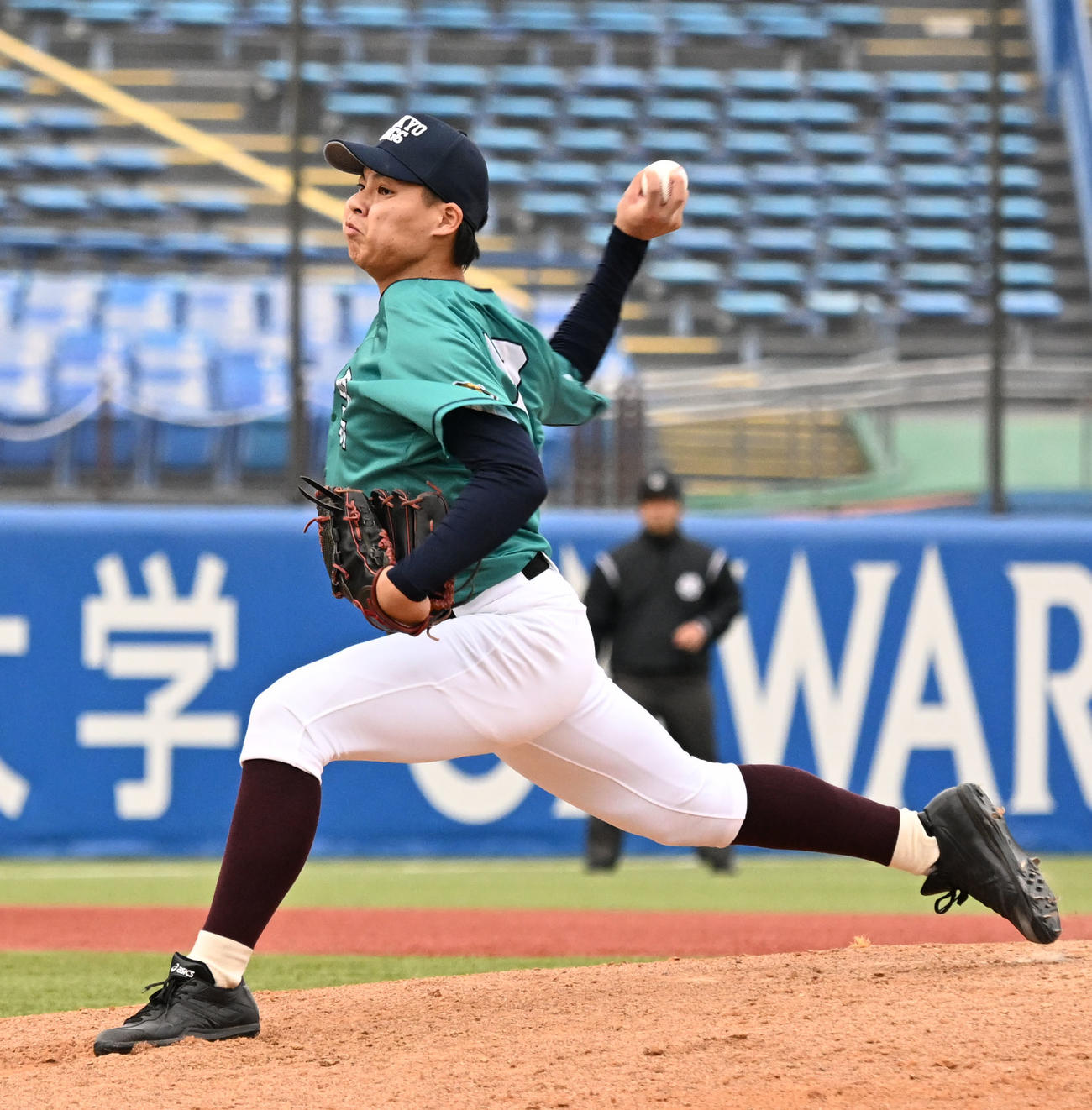 7回に登板したチームEastの早大・田和（撮影・千葉一成）