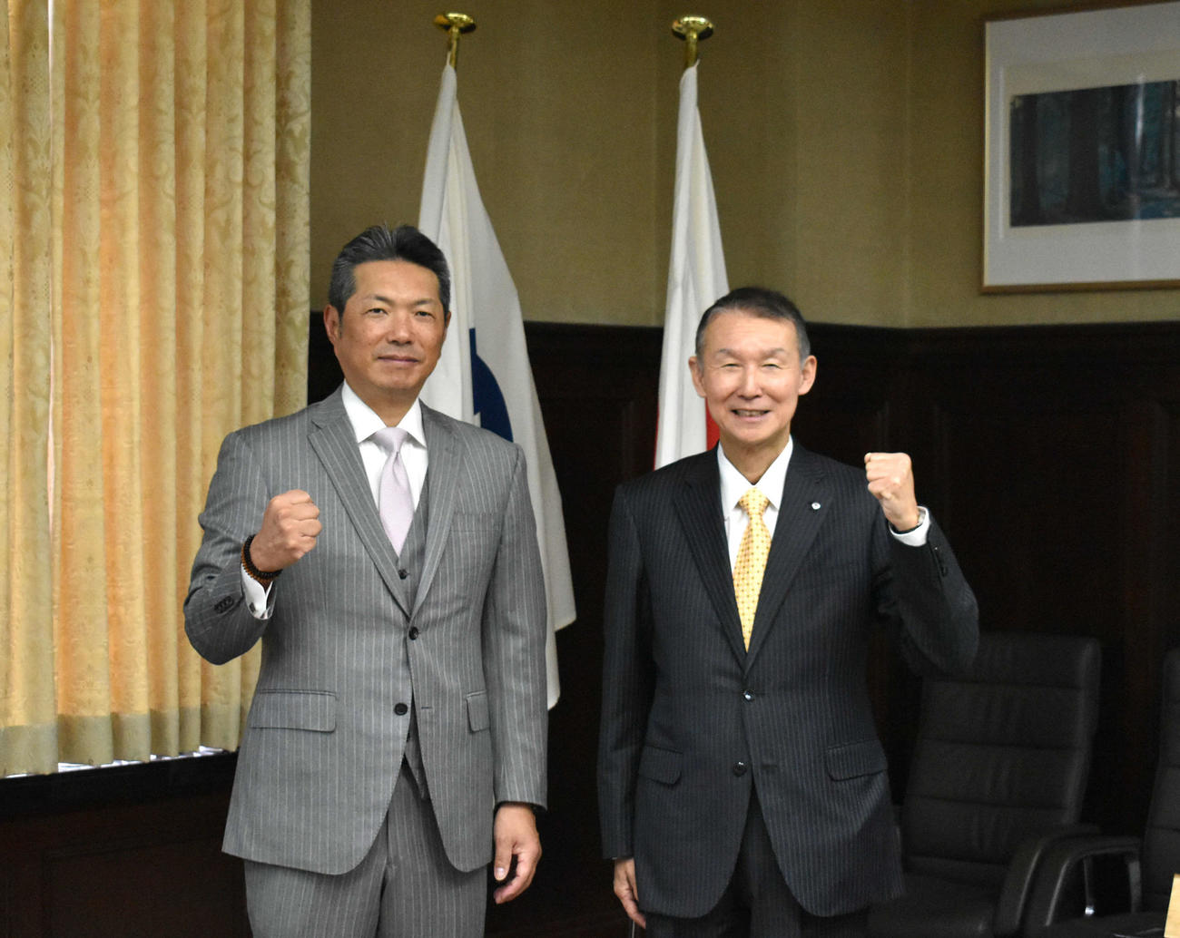 和歌山県の岸本知事を訪問した小久保監督（2024年1月撮影）