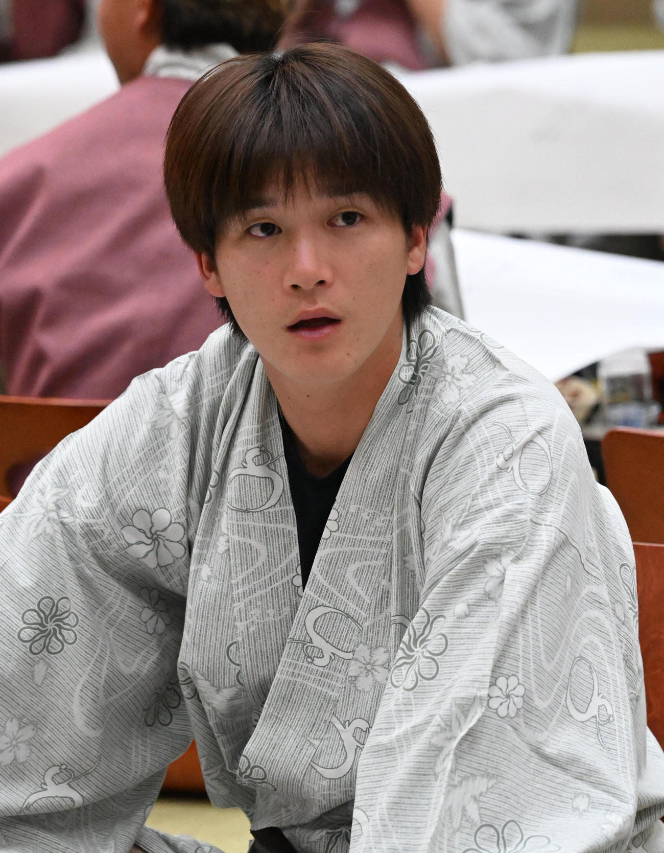 選手会納会に参加する佐野皓（撮影・石井愛子）