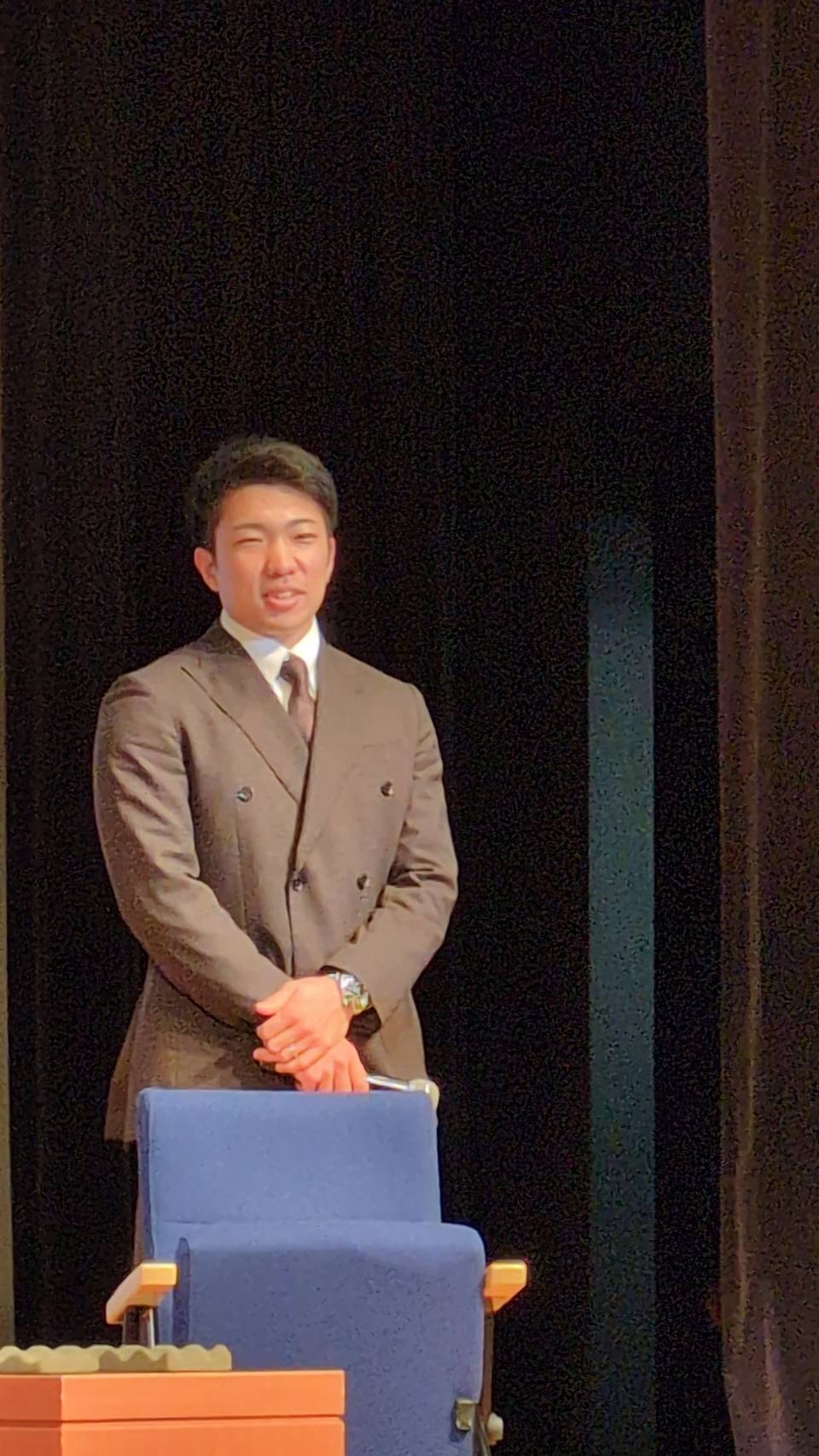 トークショーに出演した阪神石井（撮影・堀まどか）