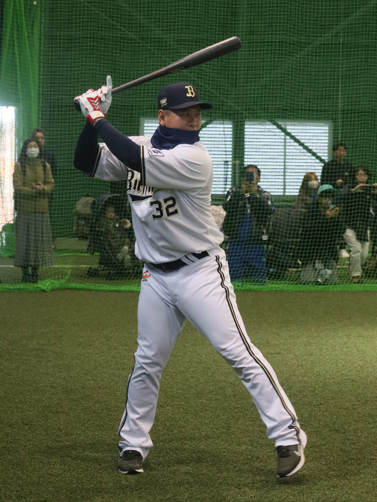 野球教室で打撃を実演するオリックス福永（撮影・村松万里子）