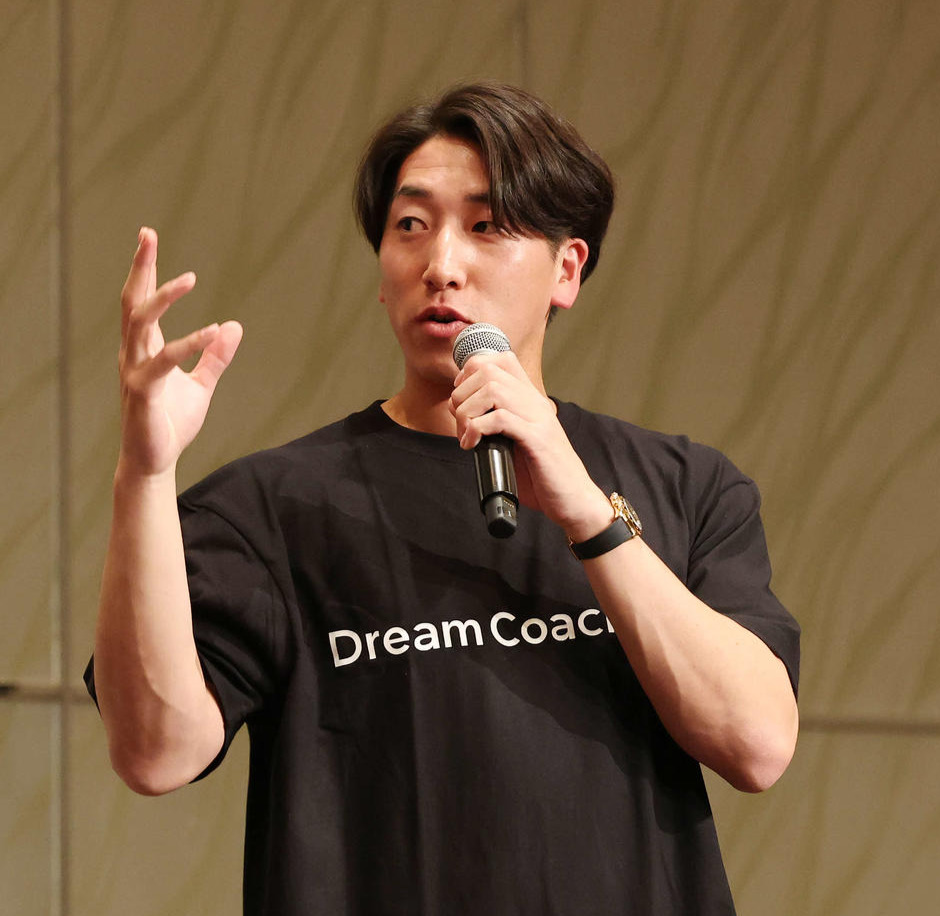 「THE BASEBALL INTELLIGENCE 2025」ドリームコーチングで投球術を語る巨人大勢（撮影・宮地輝）