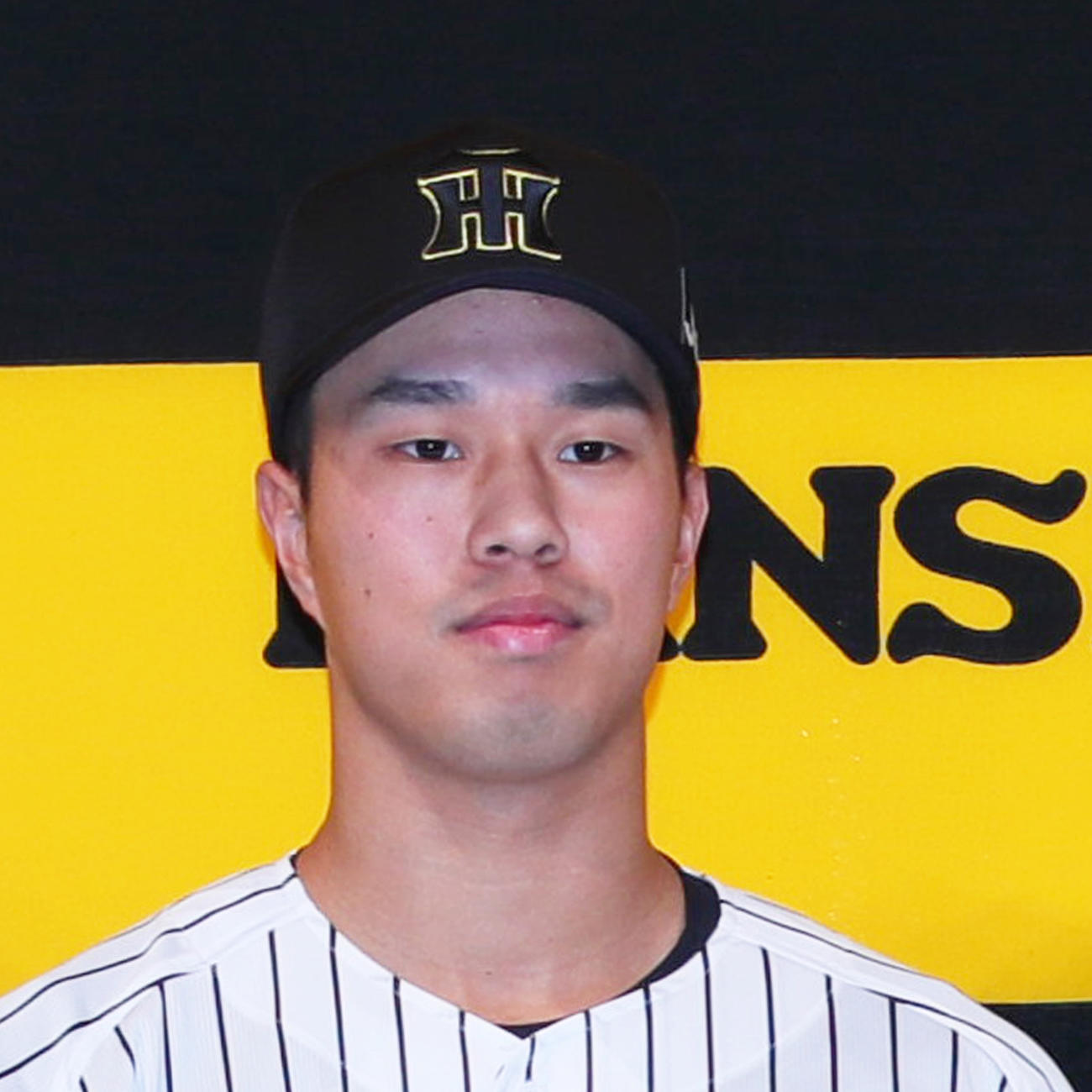 阪神2026年度新人選手入団発表会　岡城快生（撮影・上山淳一）＝2025年12月15日、リッツ・カールトン大阪