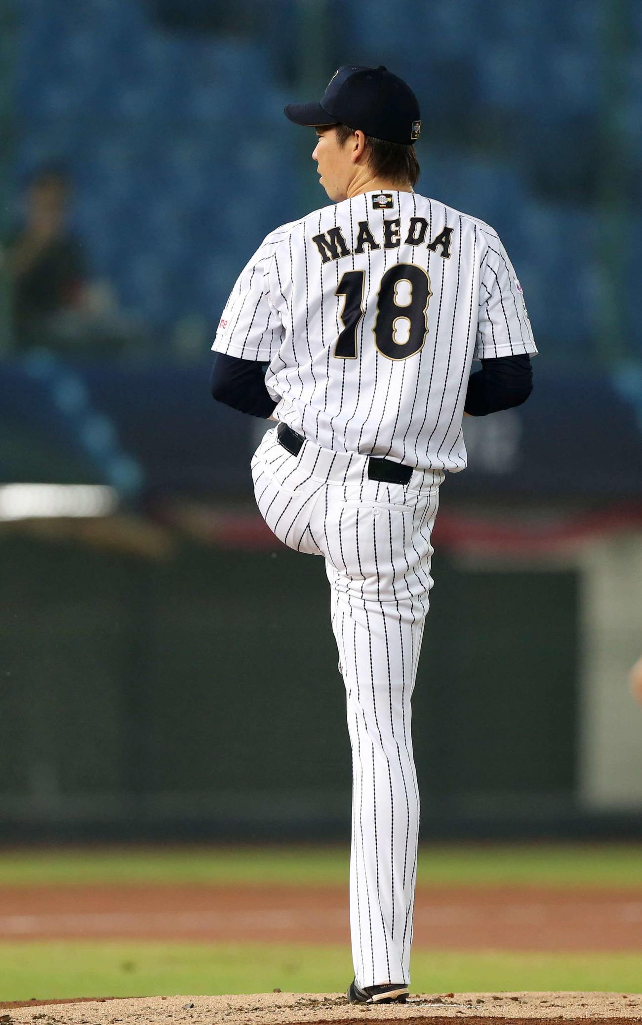 プレミア12で背番号18を背負って力投する前田健太（2015年11月撮影）