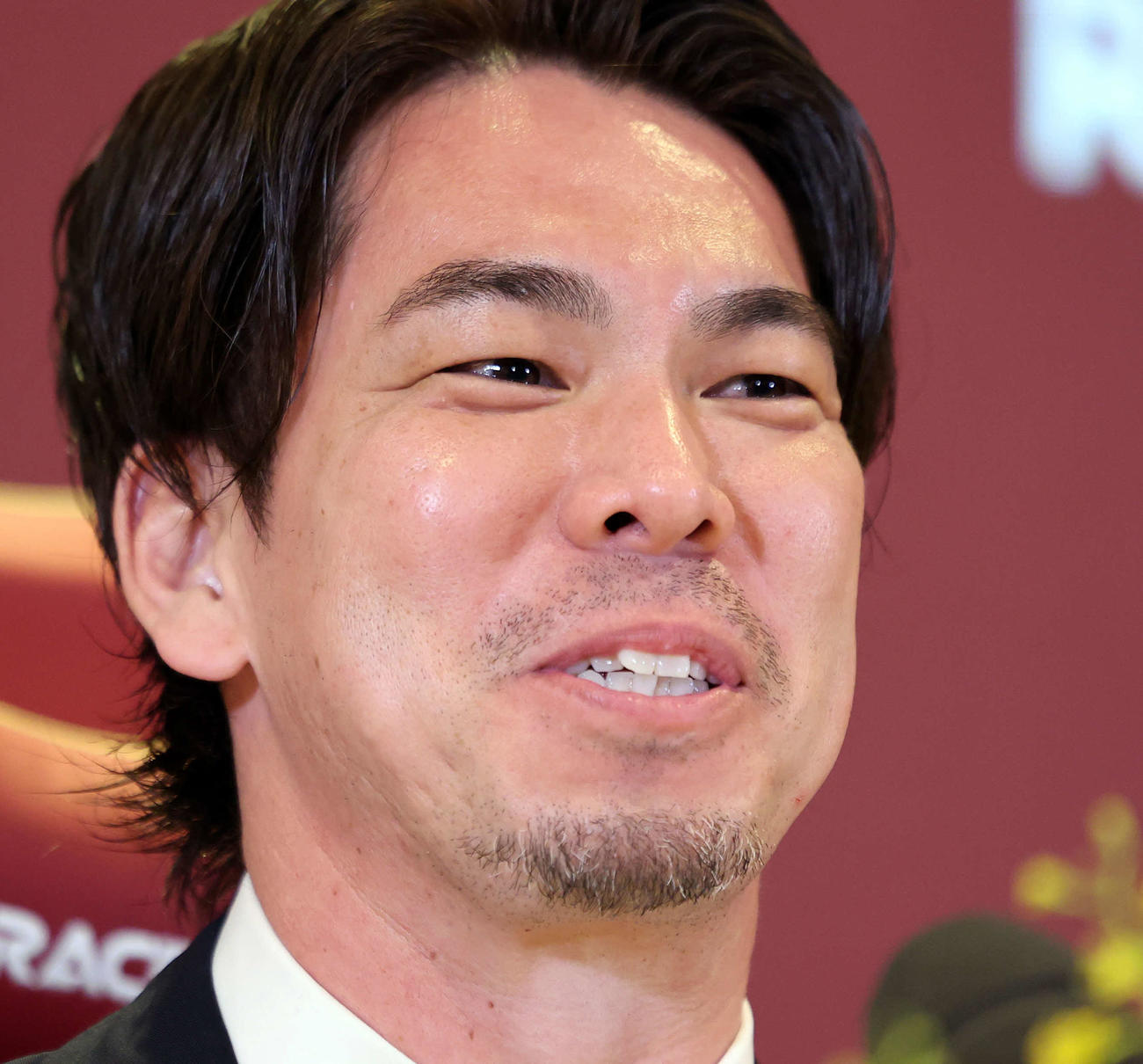 楽天入団会見で笑顔で抱負を語る前田健（撮影・浅見桂子）