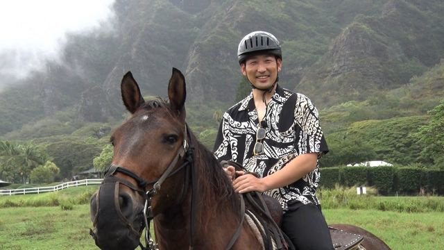 特別番組「正月から虎バン　ハワイ優勝旅行スペシャル」に出演する、阪神岩崎（C）ABCテレビ