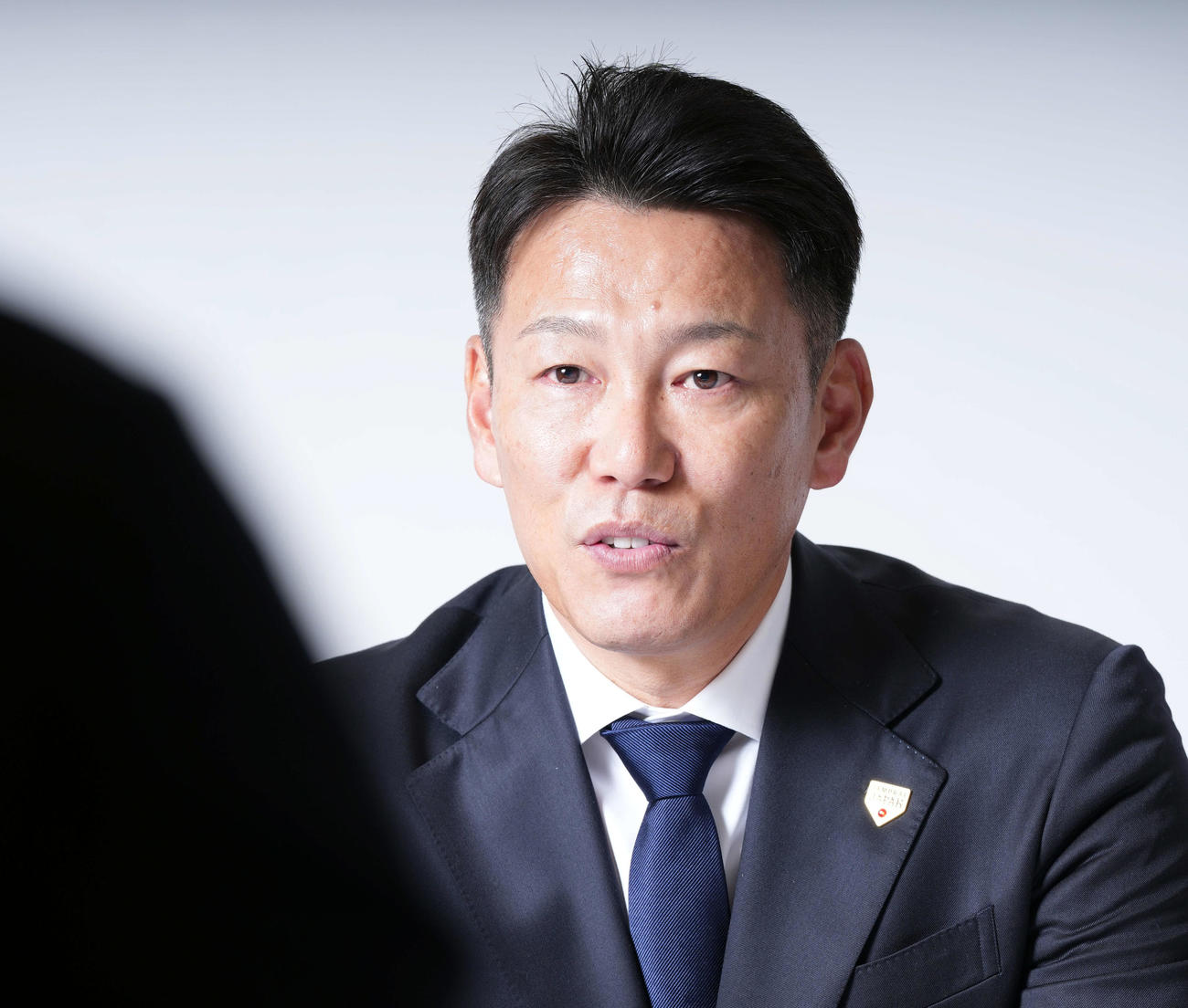 WBC連覇に向け心境を語る侍ジャパンの井端監督（撮影・たえ見朱実）