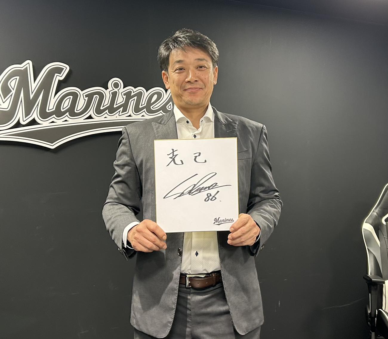 取材対応をおこなったサブロー監督（撮影・星夏穂）