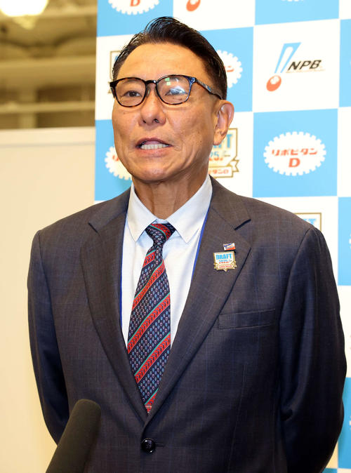 ヤクルト】池山新監督「要であるので、もちろん1人がベスト」不動の正