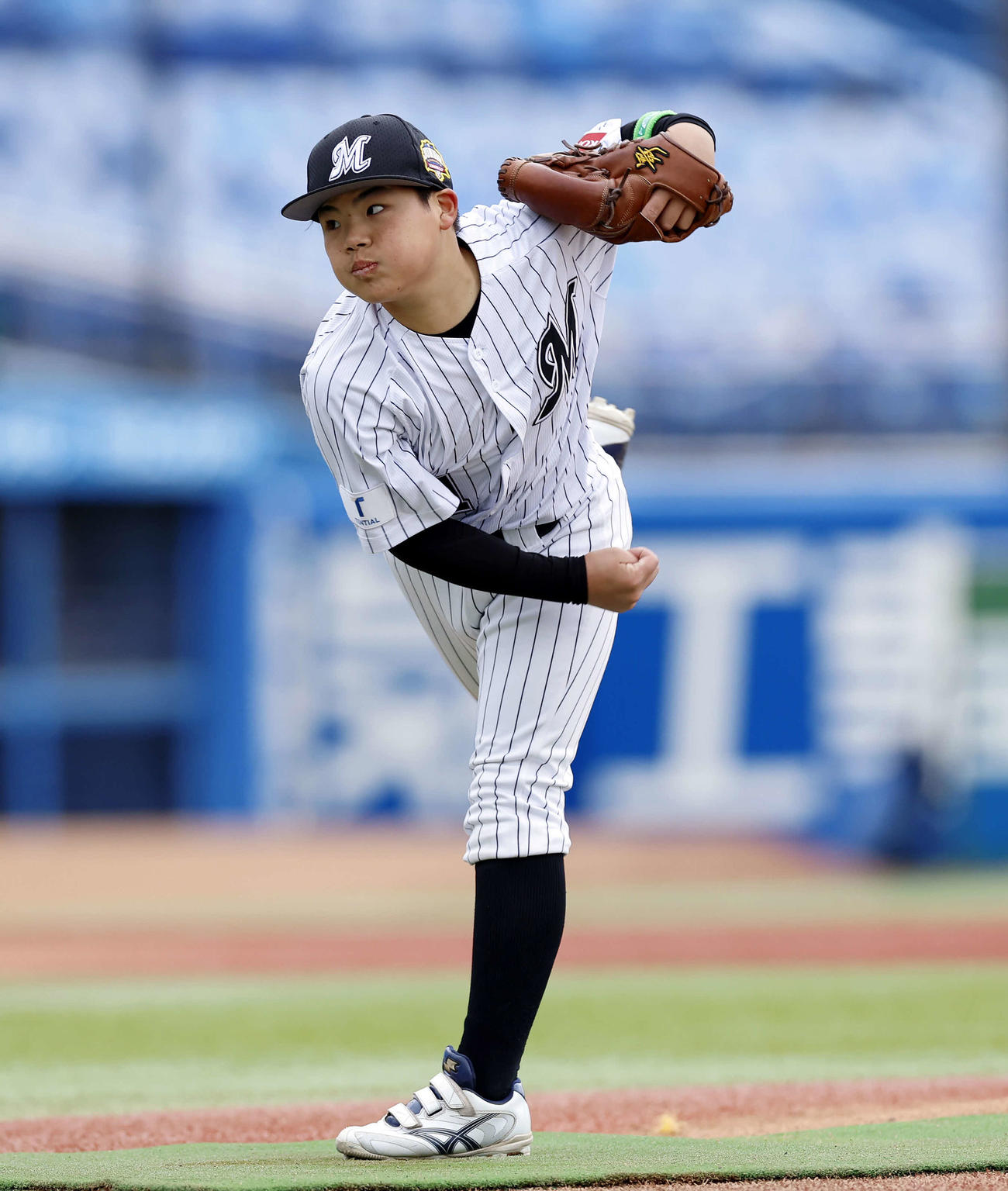 ロッテジュニア対ソフトバンクジュニア　ロッテジュニア先発の飯高（撮影・山本朝陽）