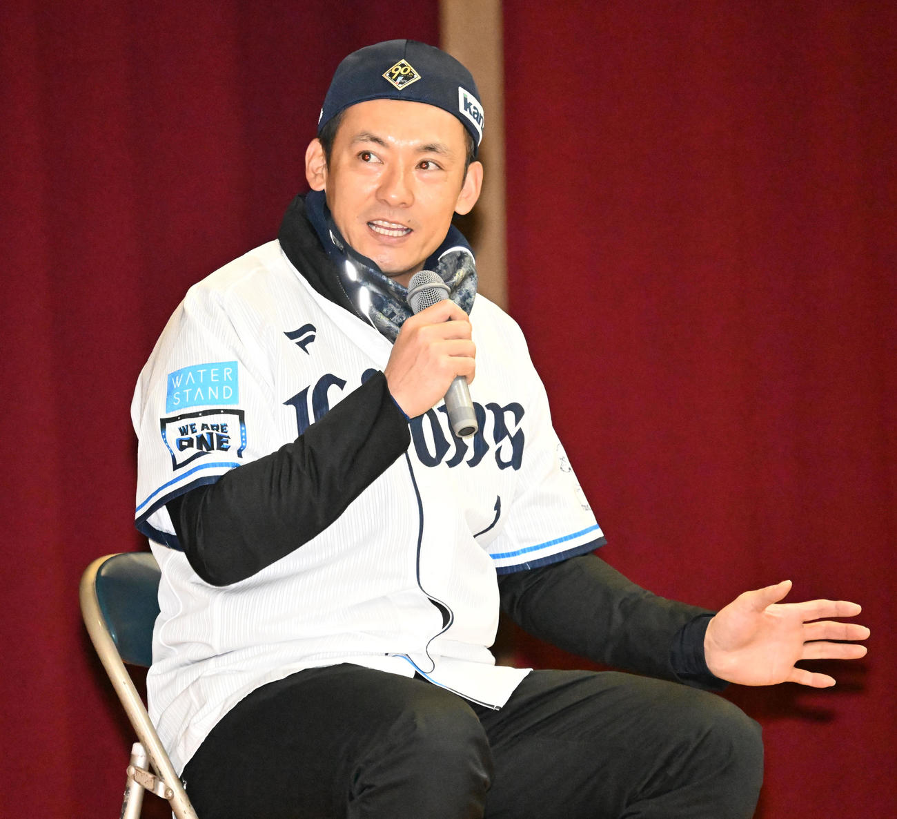 埼玉県川越市で開かれたスポーツイベントでトークセッションする西武栗山（撮影・千葉一成）