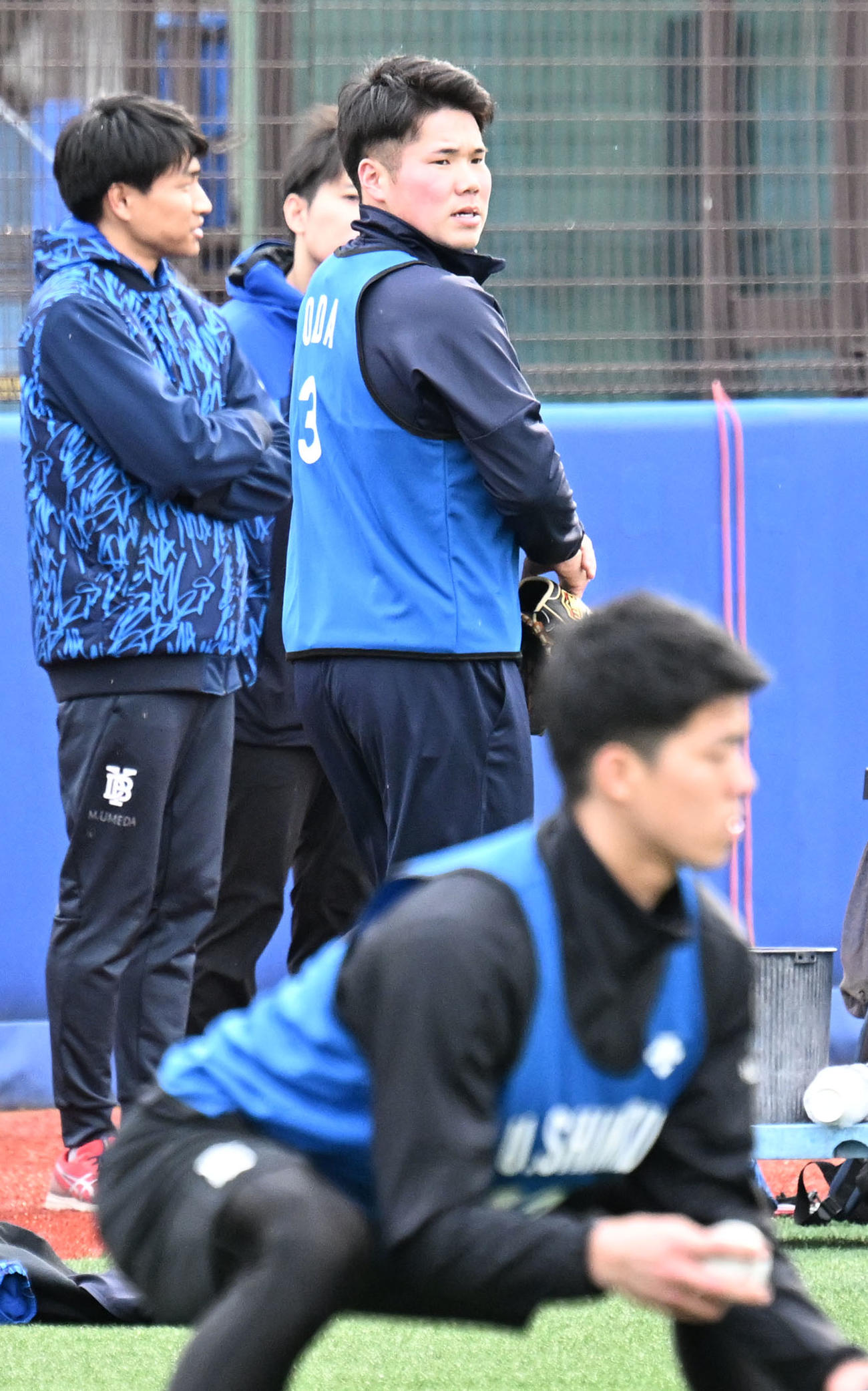 DeNAの新人合同自主トレに臨むドラフト1位の小田（撮影・千葉一成）