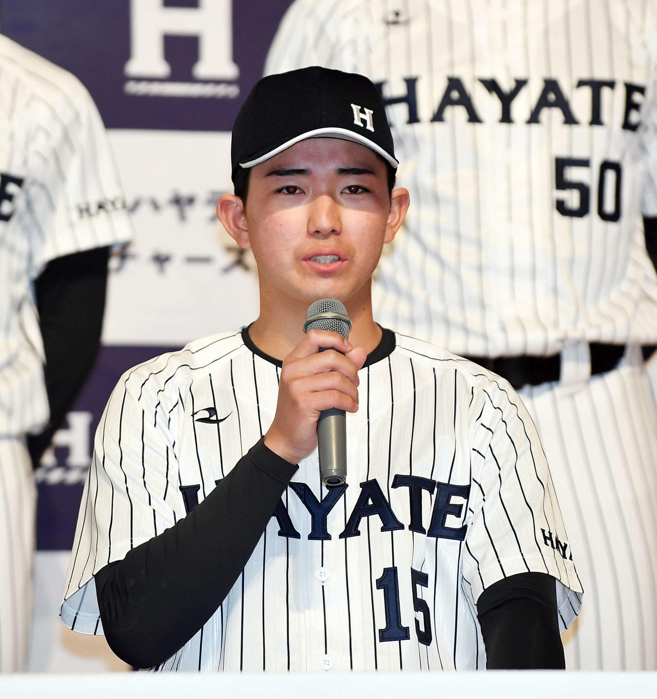 意気込みを語るくふうハヤテ山本