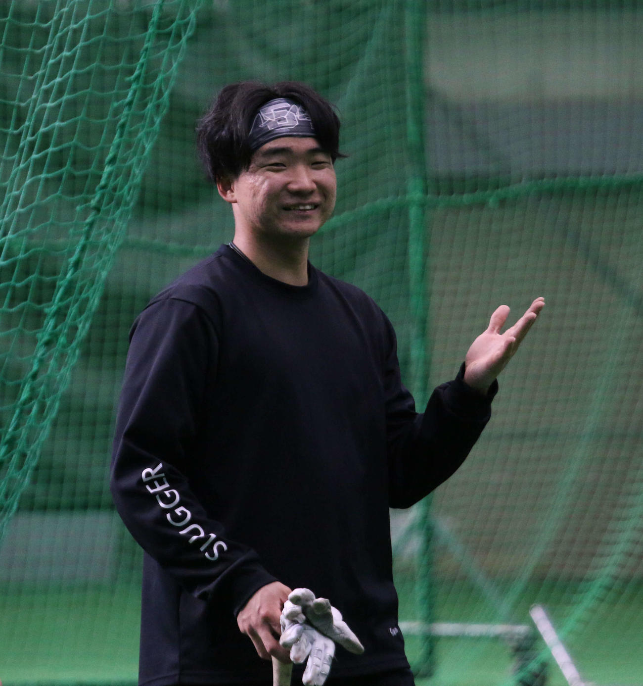 2軍本拠地の千葉・鎌ケ谷で自主トレを行った日本ハム山県（撮影・木下大輔）