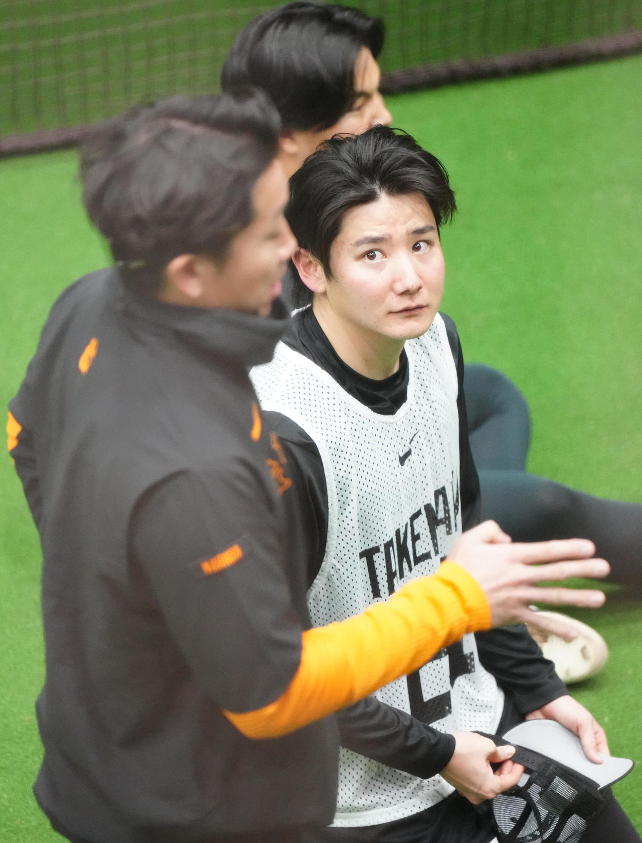 巨人新人合同自主トレに臨むドラフト1位の竹丸（撮影・江口和貴）