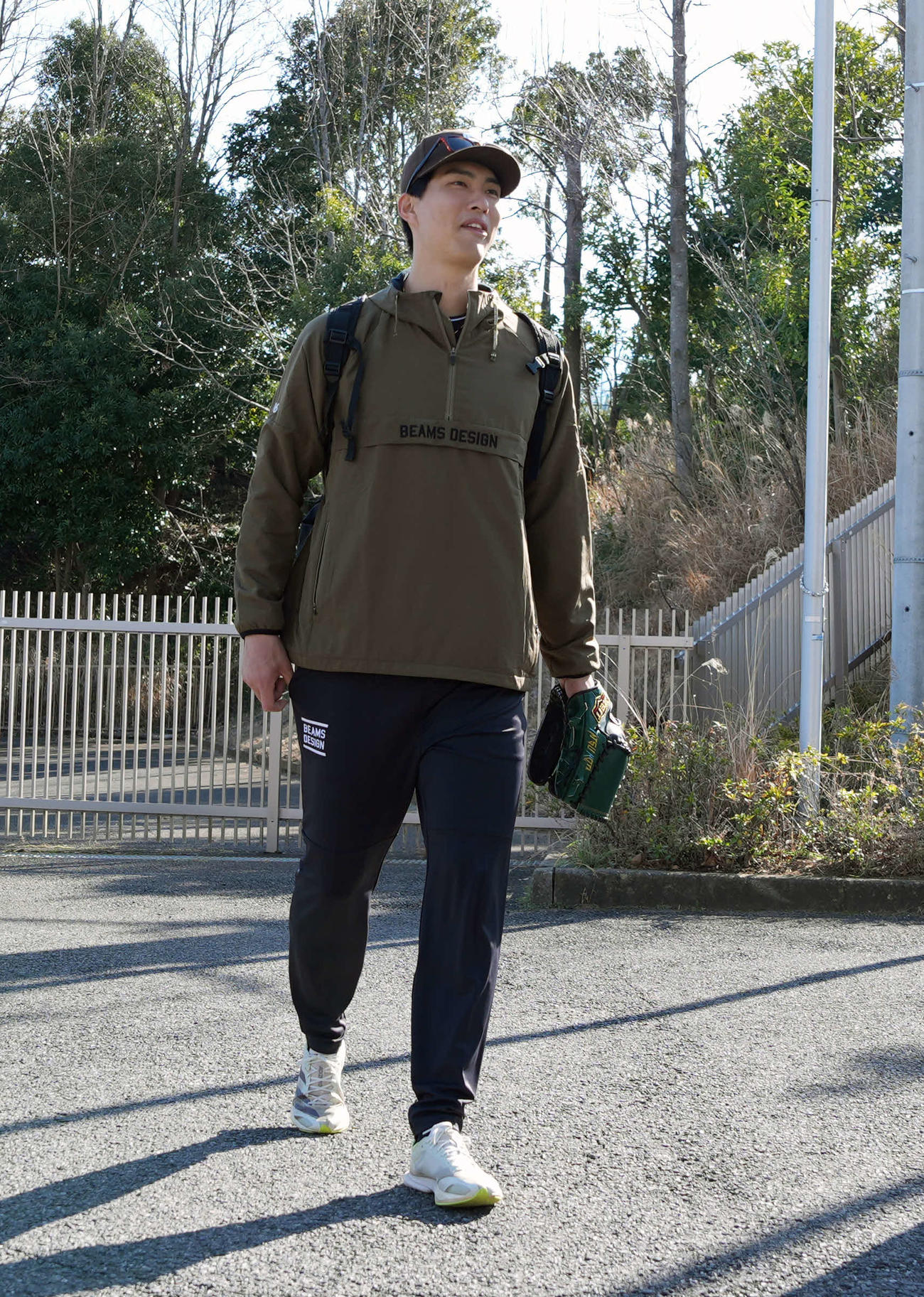公開自主トレ後に囲み取材に応じる日本ハム達（撮影・小島史椰）