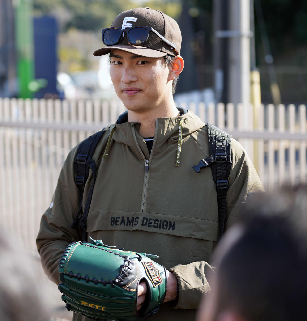 公開自主トレ後に囲み取材に応じる日本ハム達（撮影・小島史椰）