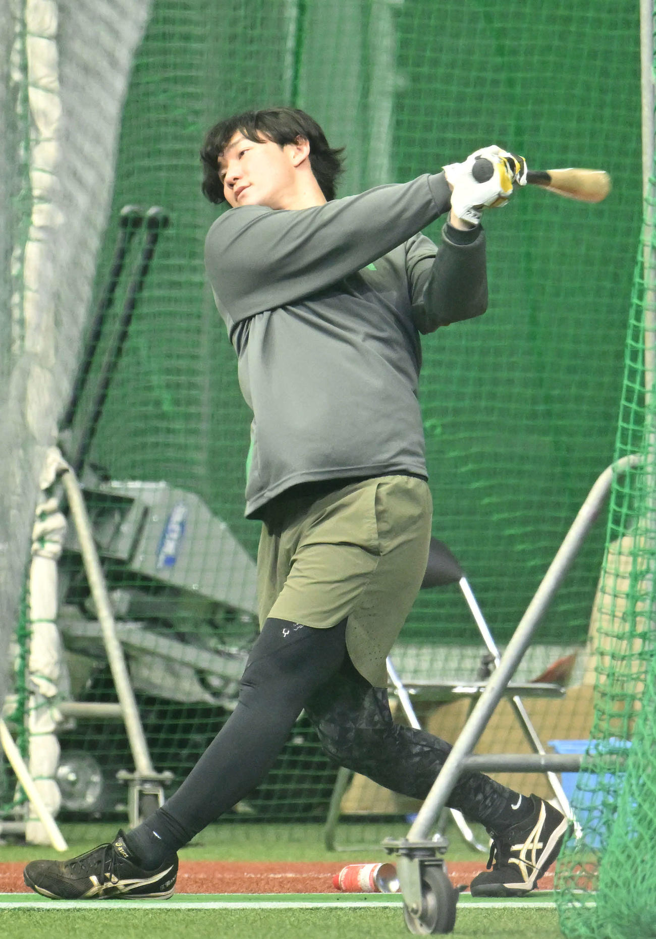 タマホームスタジアム筑後でトレーニングを行うソフトバンク正木（撮影・林敢治）