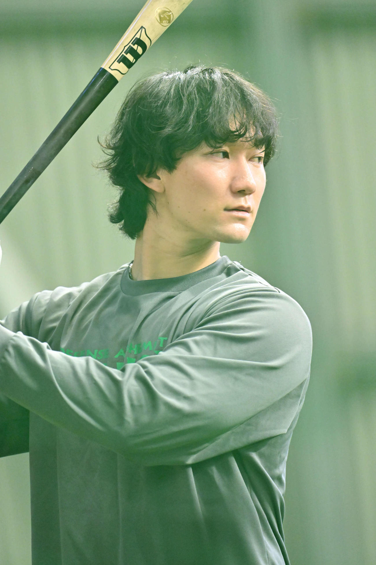 タマホームスタジアム筑後でトレーニングを行うソフトバンク正木（撮影・林敢治）