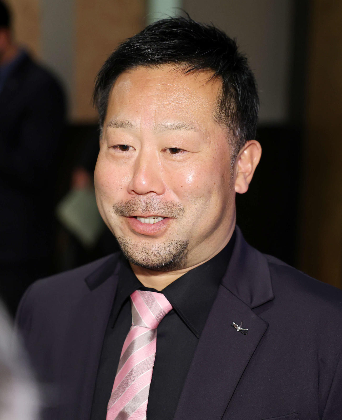 報道陣の質問に答える楽天三木監督（撮影・鈴木正人）