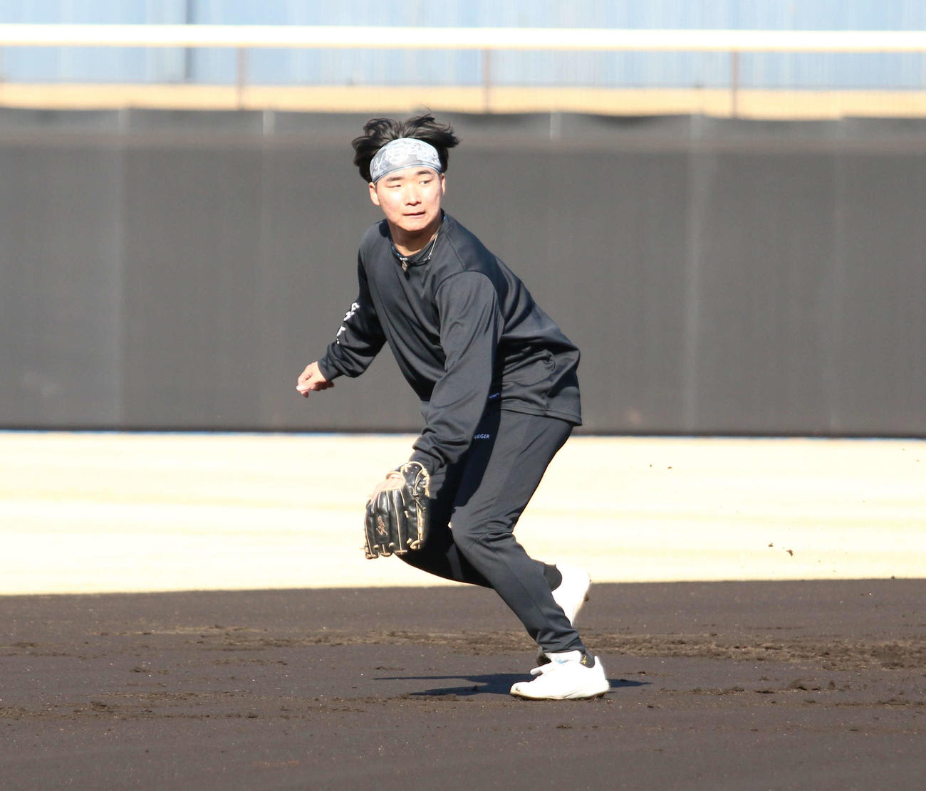 2軍本拠地の千葉・鎌ケ谷で自主トレを行った日本ハム山県（2026年1月撮影）