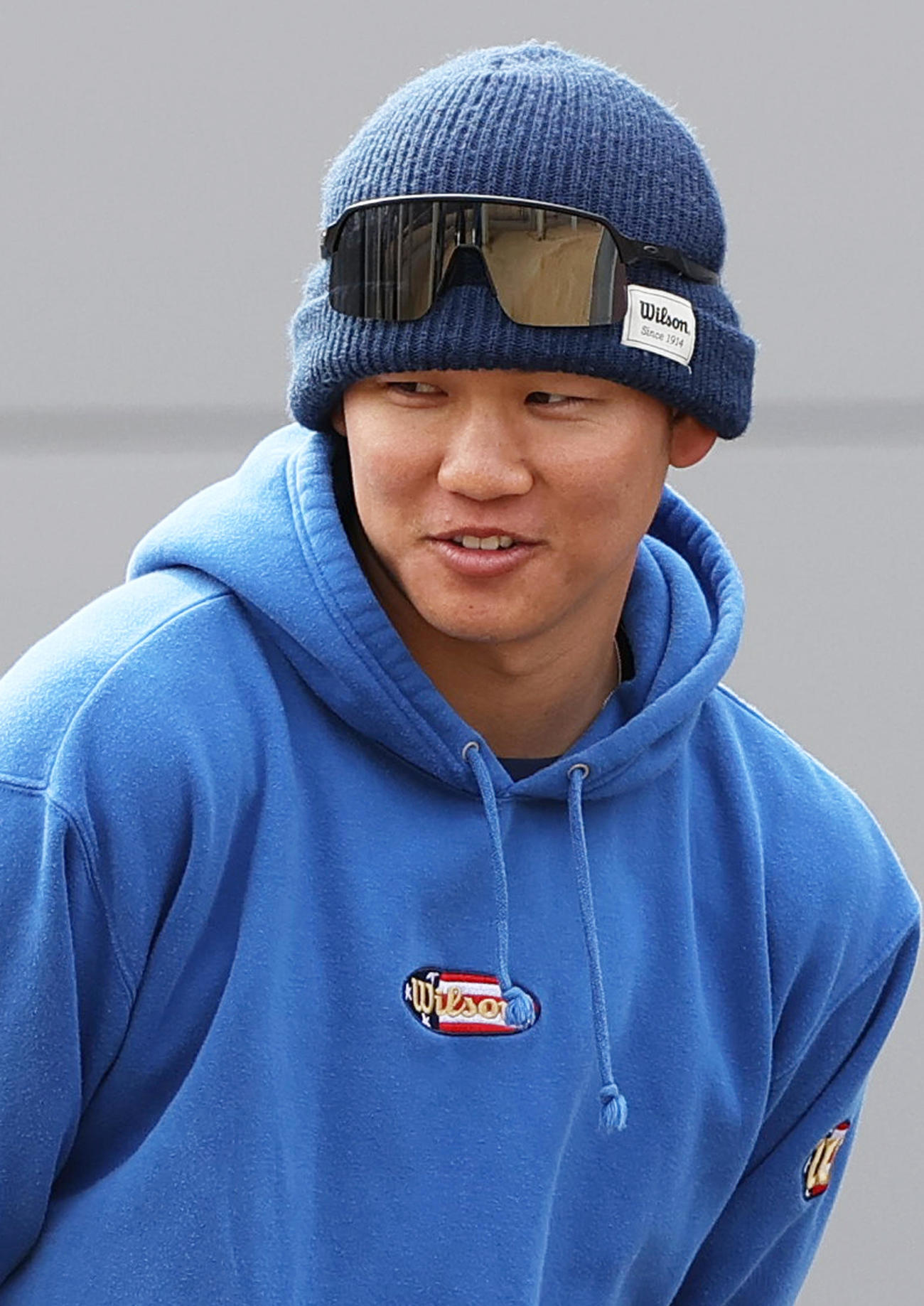 SGLスタジアムで自主トレする阪神及川（撮影・上山淳一）