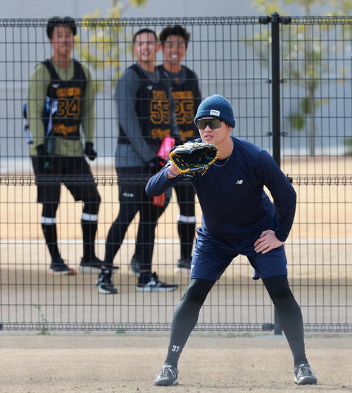 阪神】及川雅貴「立ち位置が安定したと全く思ってない」慢心なく沖縄