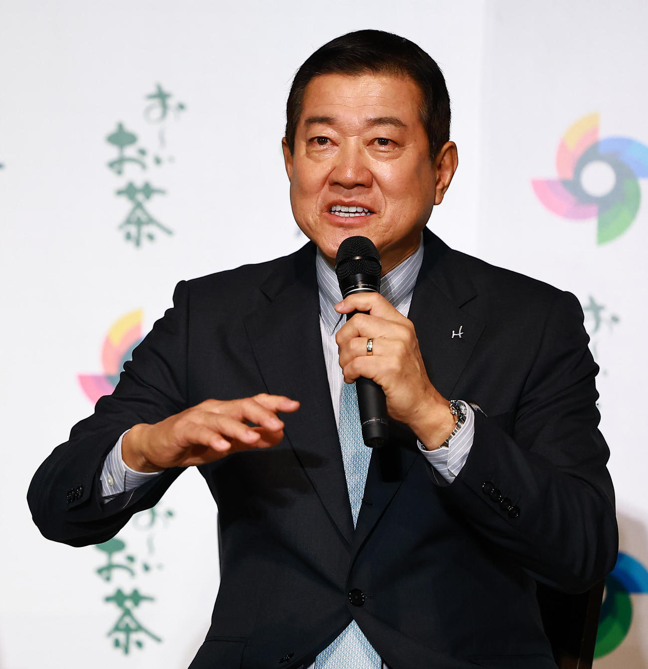 「お～いお茶×World Baseball Classic　新プロジェクト発表会」に登場した原氏は、前回大会で一番印象に残ったシーンを尋ねられ、大谷がトラウトを三振に仕留めたスライダーを挙げる（撮影・野上伸悟）