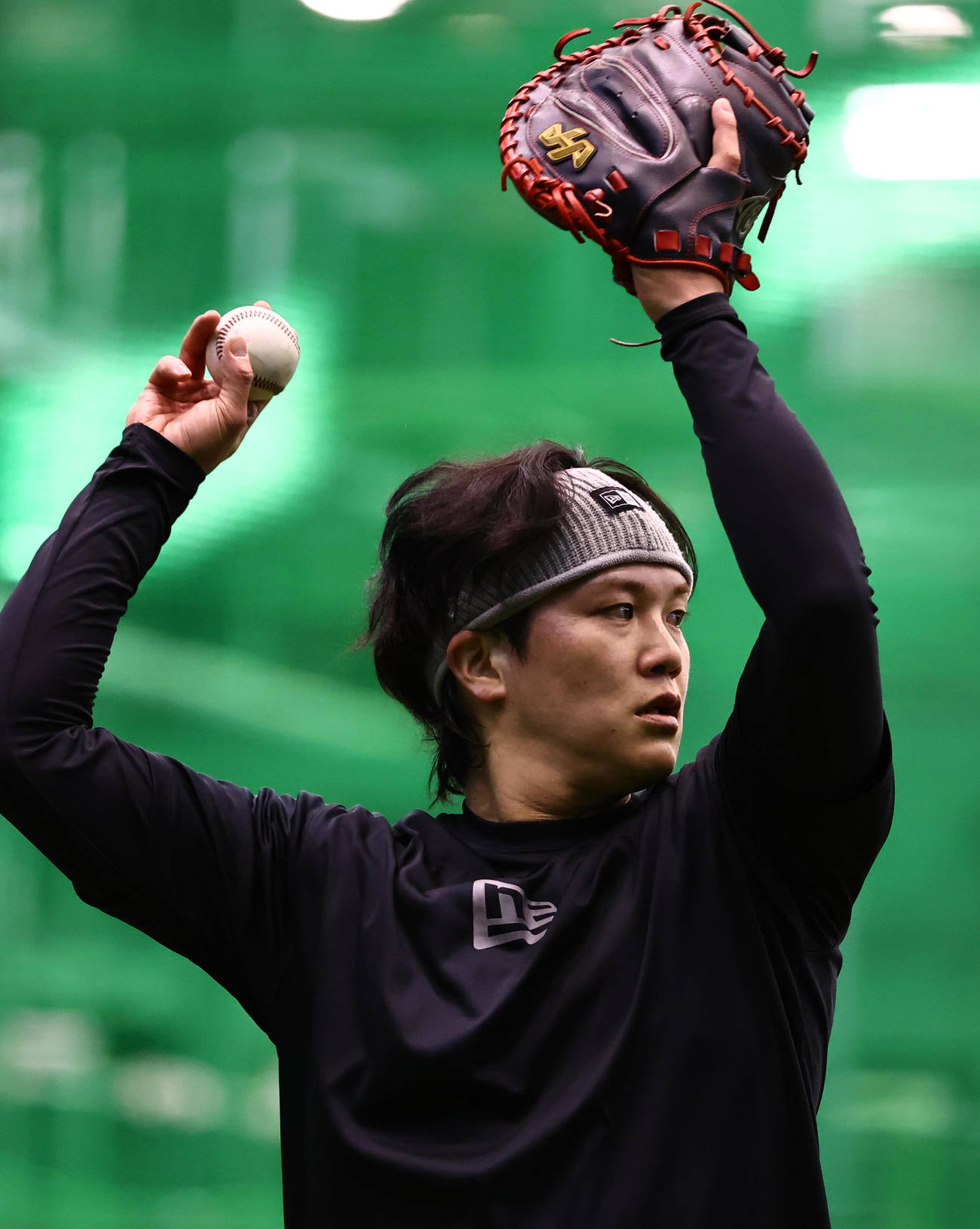 自主トレを公開した阪神伏見（撮影・上田博志）