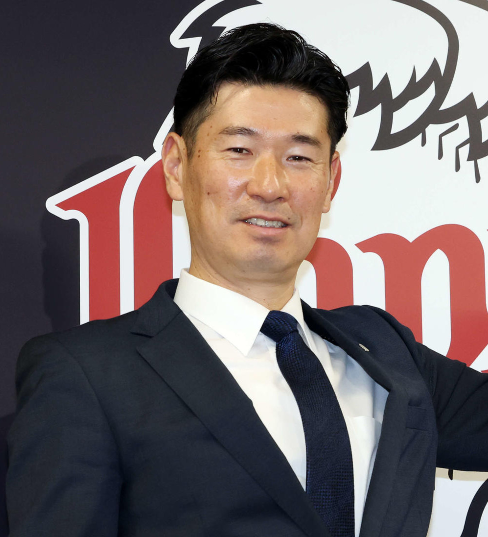 広池浩司球団本部長