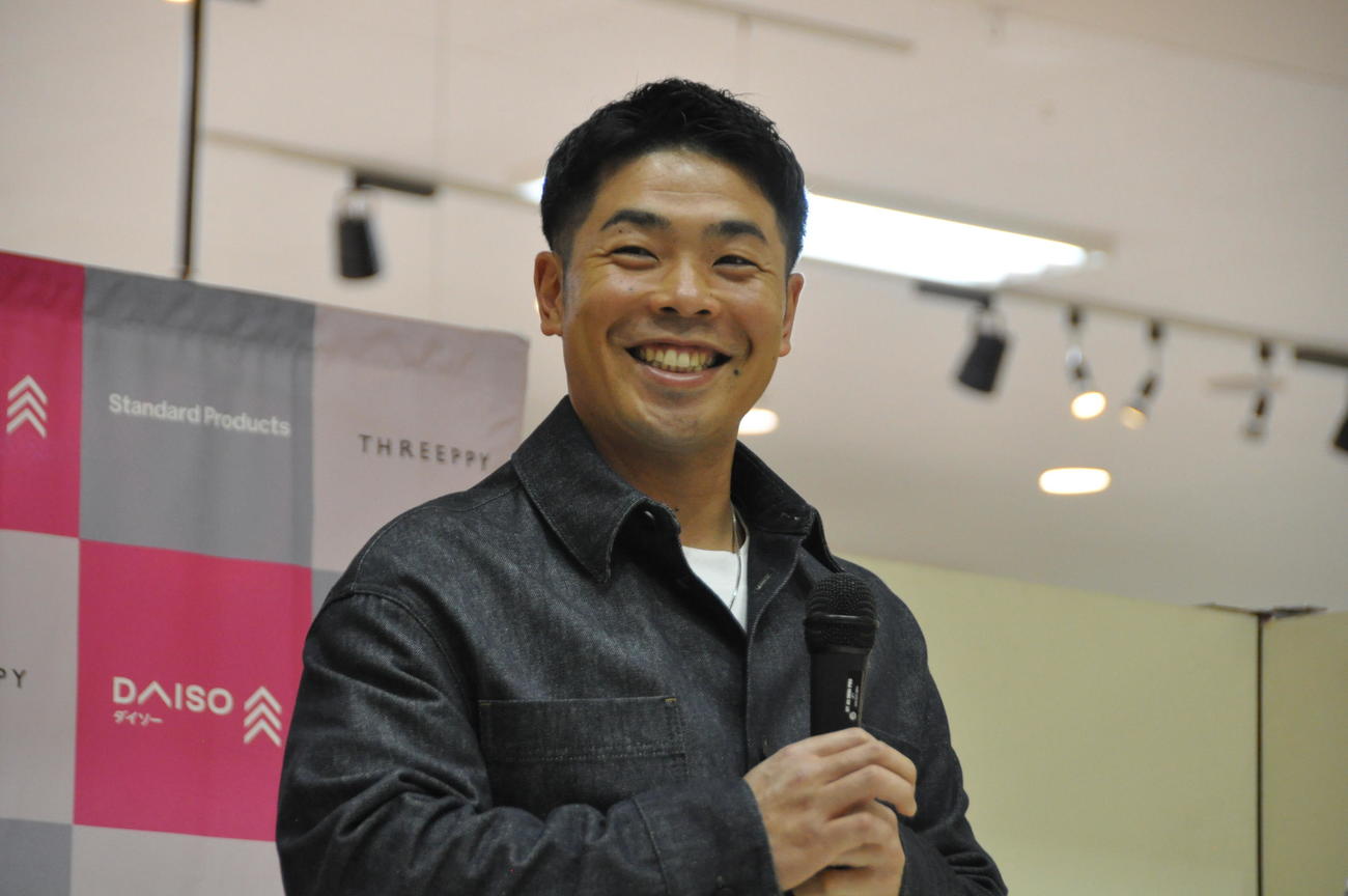 ソフトバンク近藤はトークショーを行う